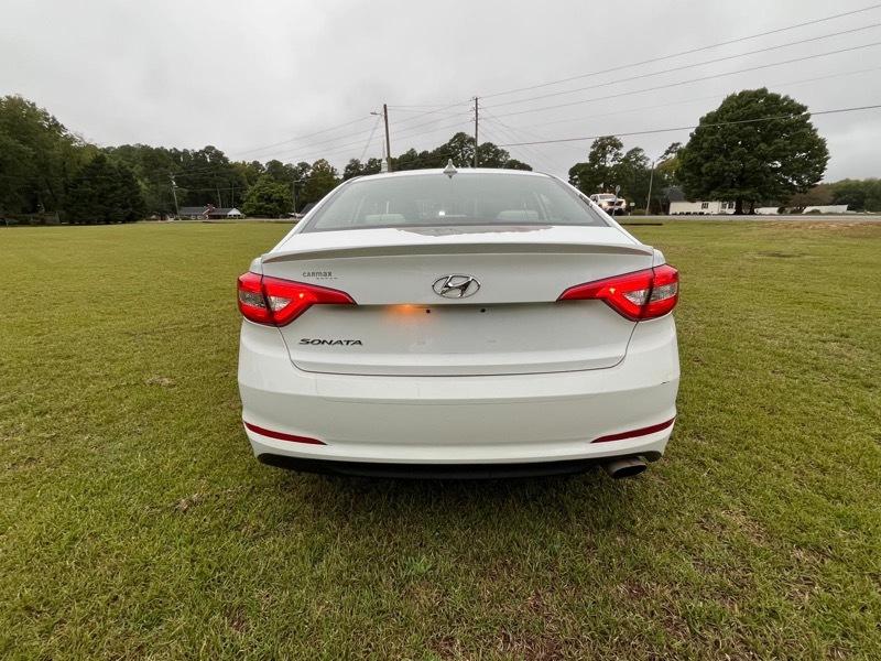 Hyundai Sonata SE 2015