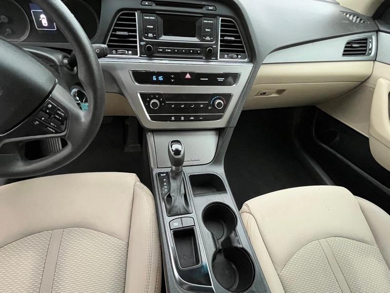 Hyundai Sonata SE 2015