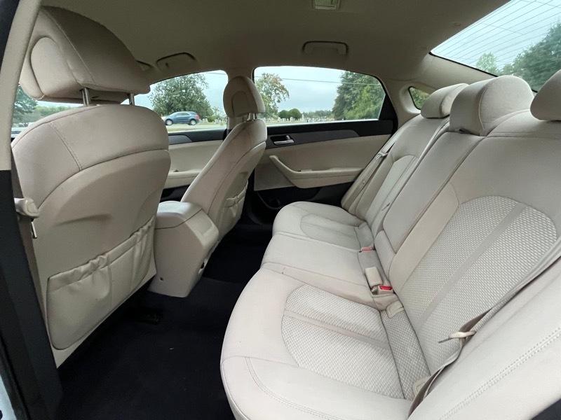 Hyundai Sonata SE 2015