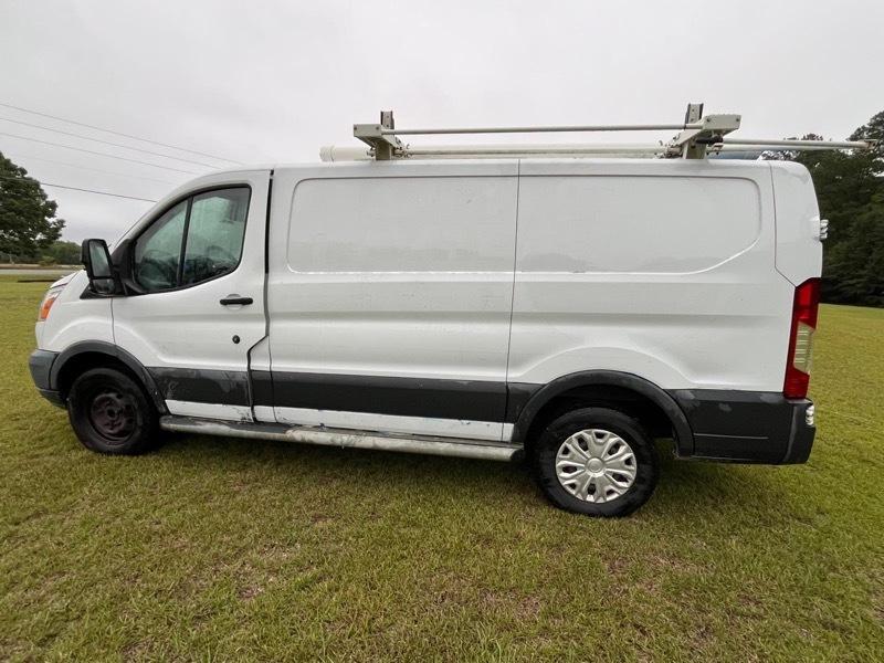 Ford Transit 250 Van Low Roof 60/40 Pass.130-in. WB 2016