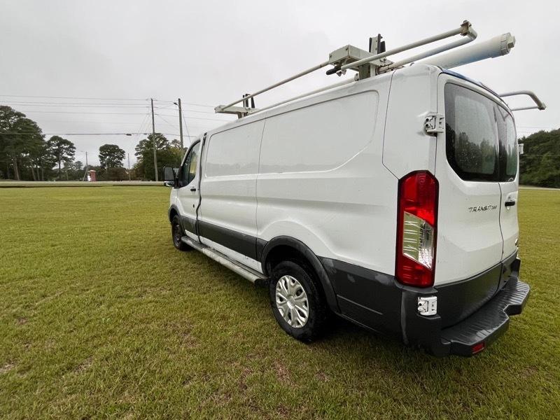 Ford Transit 250 Van Low Roof 60/40 Pass.130-in. WB 2016