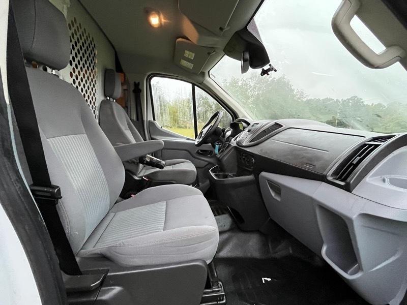 Ford Transit 250 Van Low Roof 60/40 Pass.130-in. WB 2016