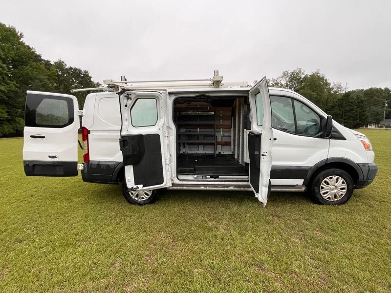 Ford Transit 250 Van Low Roof 60/40 Pass.130-in. WB 2016