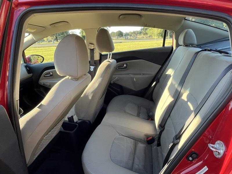 Kia Rio LX 2014