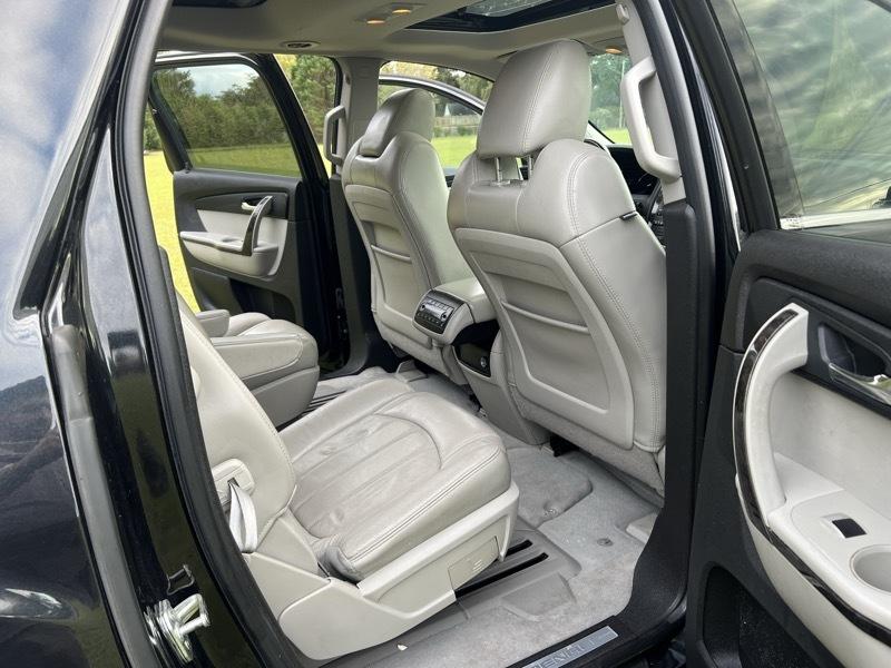 GMC Acadia Denali FWD 2012