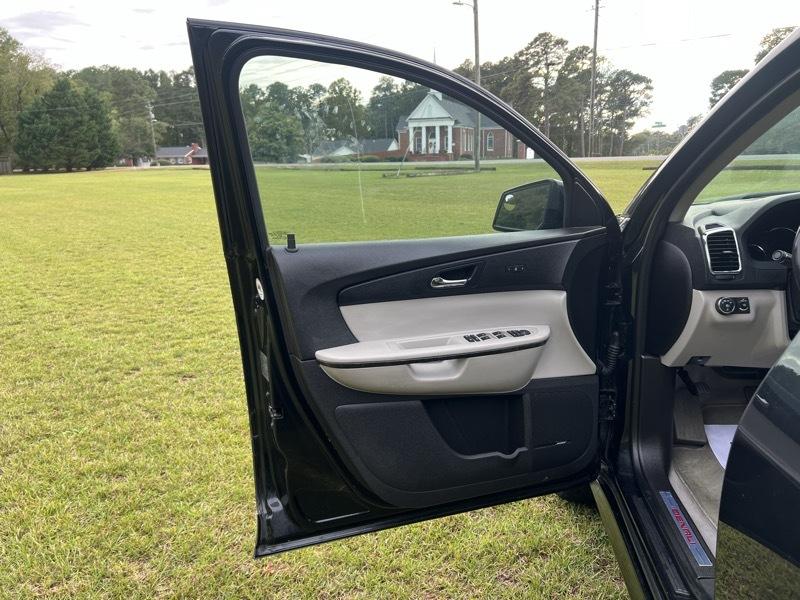 GMC Acadia Denali FWD 2012