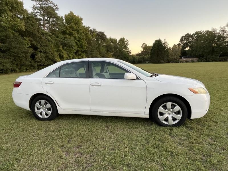 Toyota Camry XLE 5-Spd AT 2009