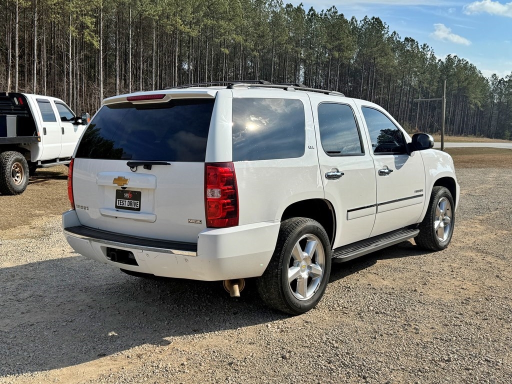 Chevrolet Tahoe  2012