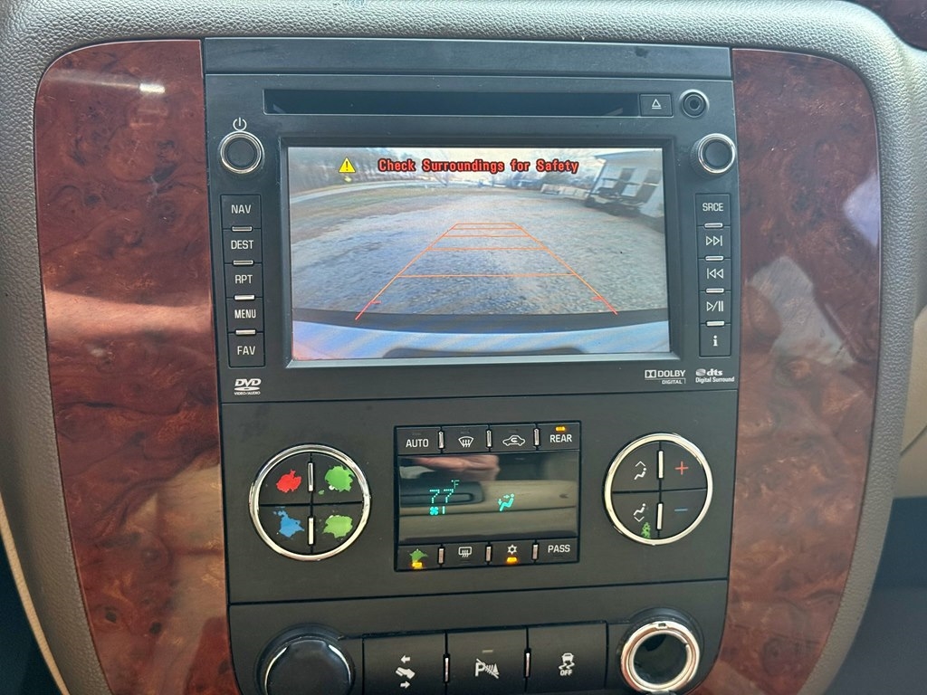 Chevrolet Tahoe  2012