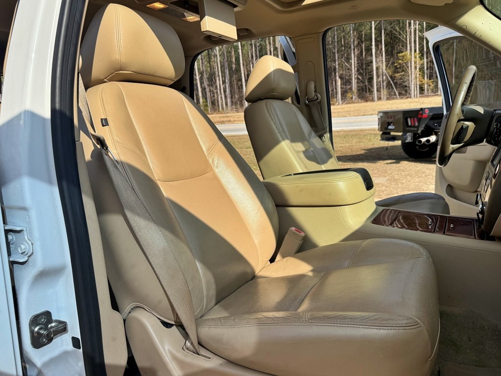 Chevrolet Tahoe  2012