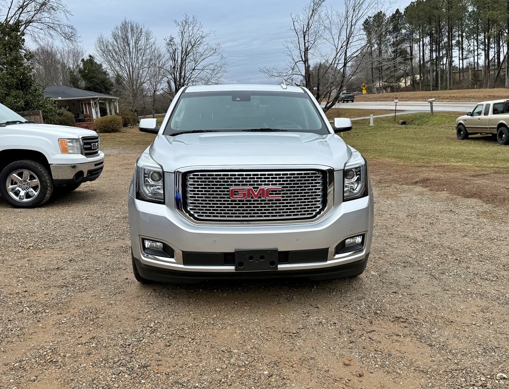 GMC Yukon Denali  2017