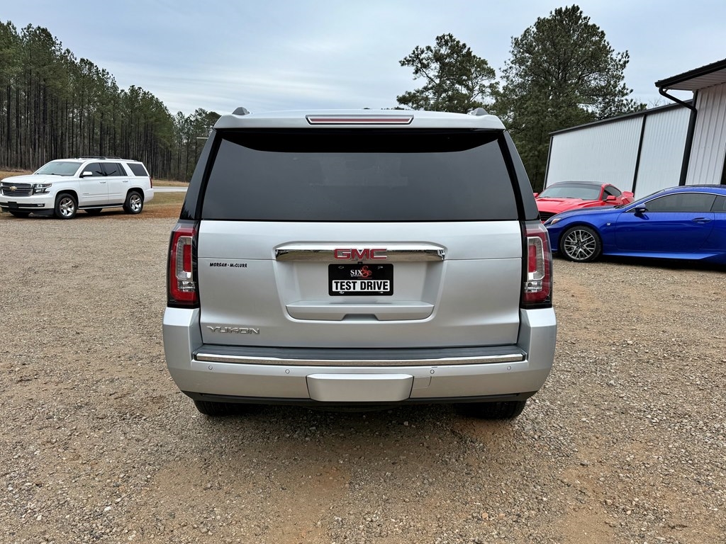 GMC Yukon Denali  2017