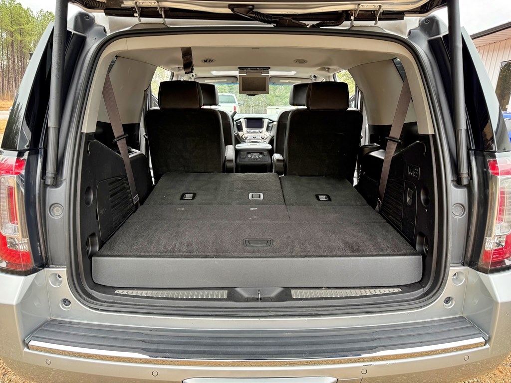 GMC Yukon Denali  2017