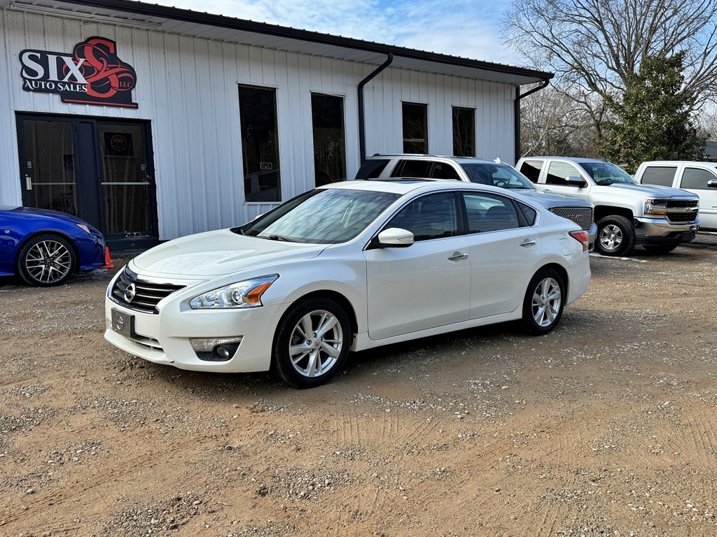 Nissan Altima  2014