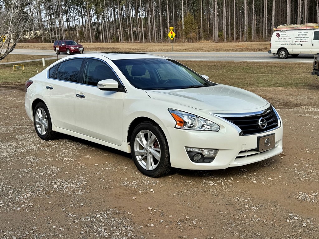 Nissan Altima  2014