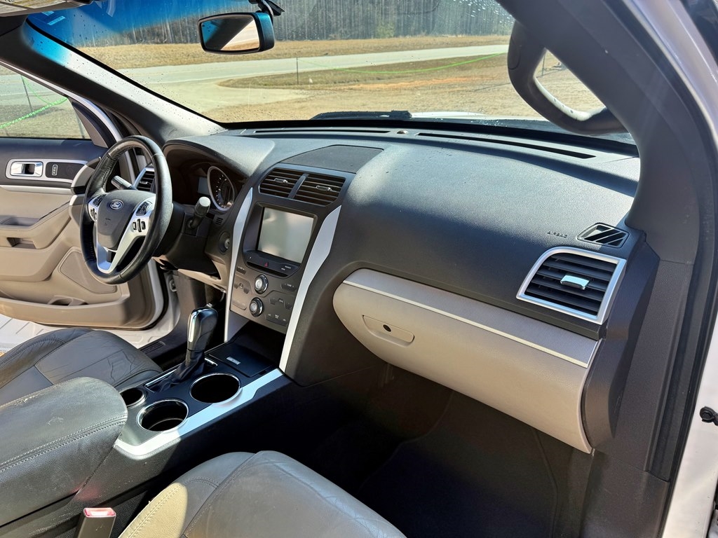 Ford Explorer  2014