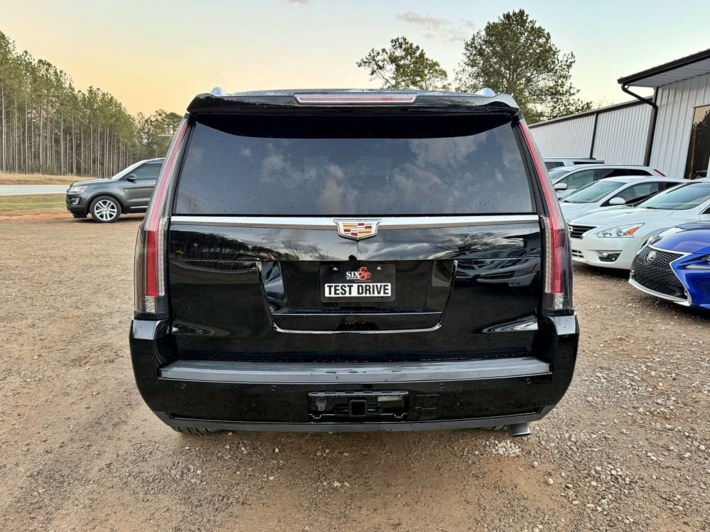 Cadillac Escalade  2016