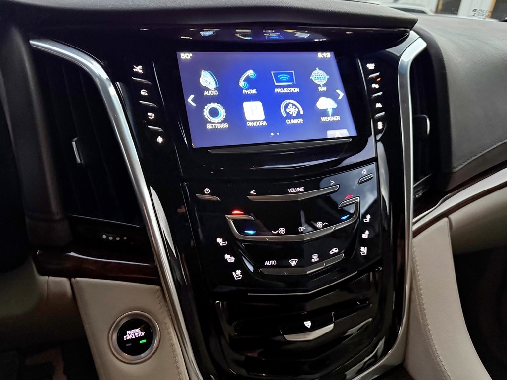 Cadillac Escalade  2016