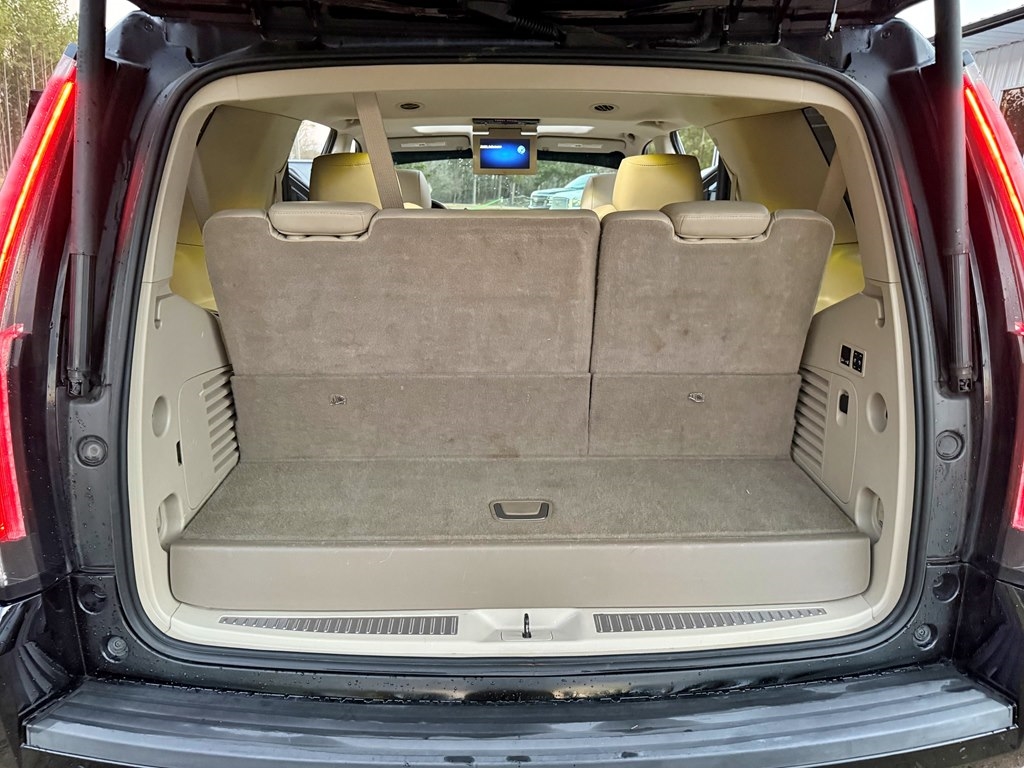 Cadillac Escalade  2016