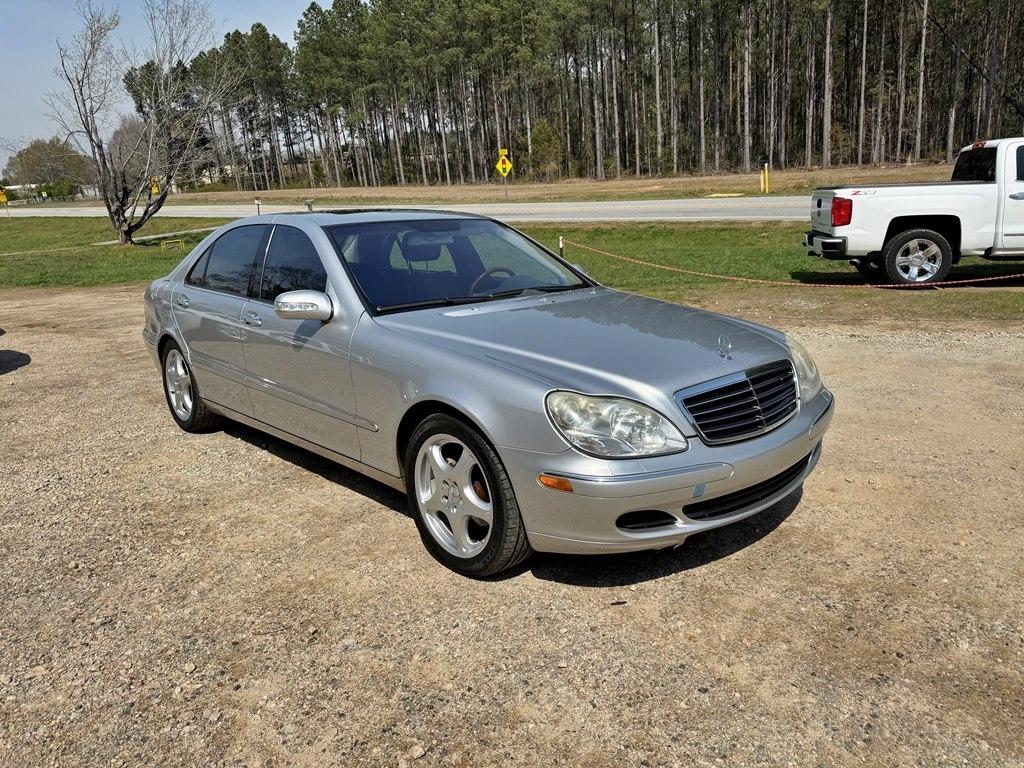 Mercedes-Benz S-Class  2005