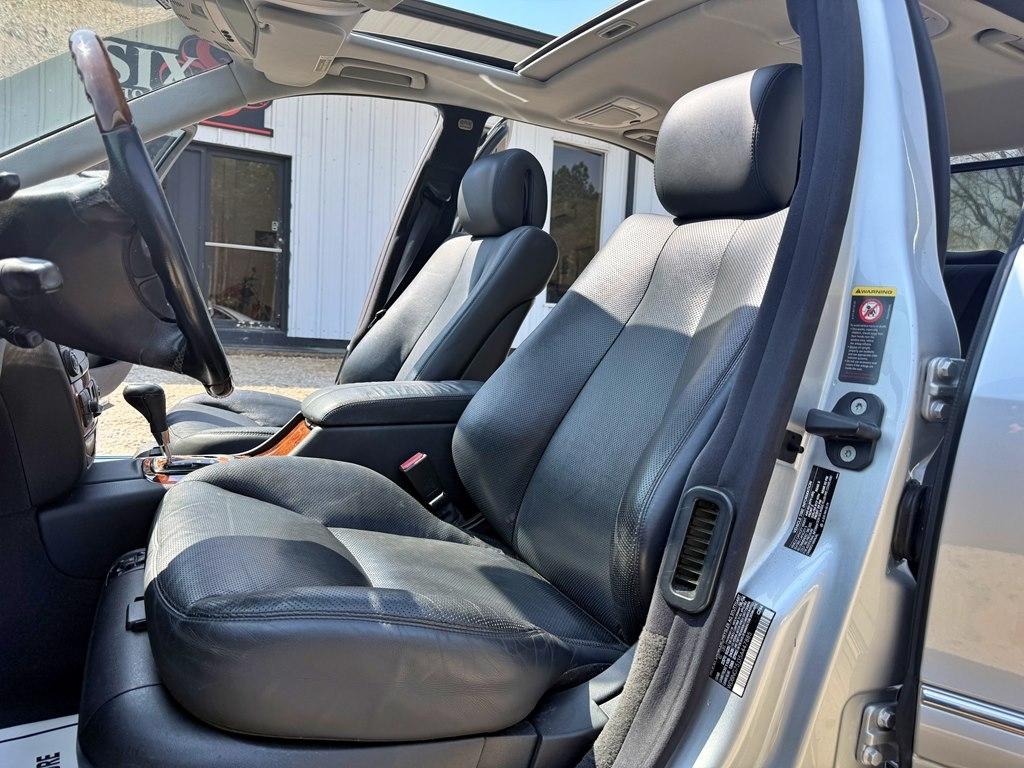 Mercedes-Benz S-Class  2005