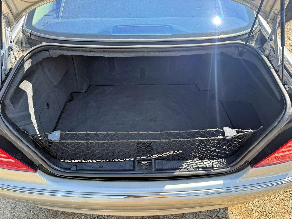 Mercedes-Benz S-Class  2005