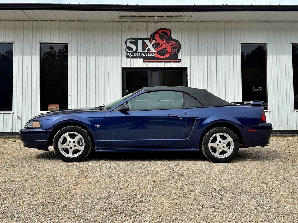Ford Mustang  2002