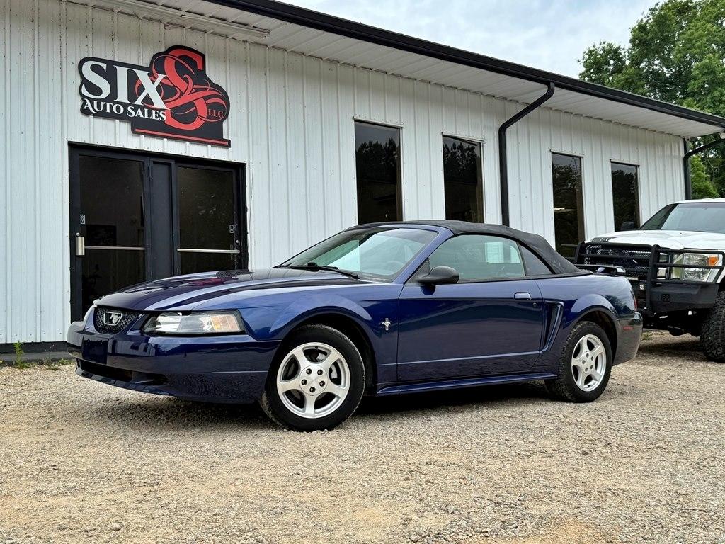 Ford Mustang  2002