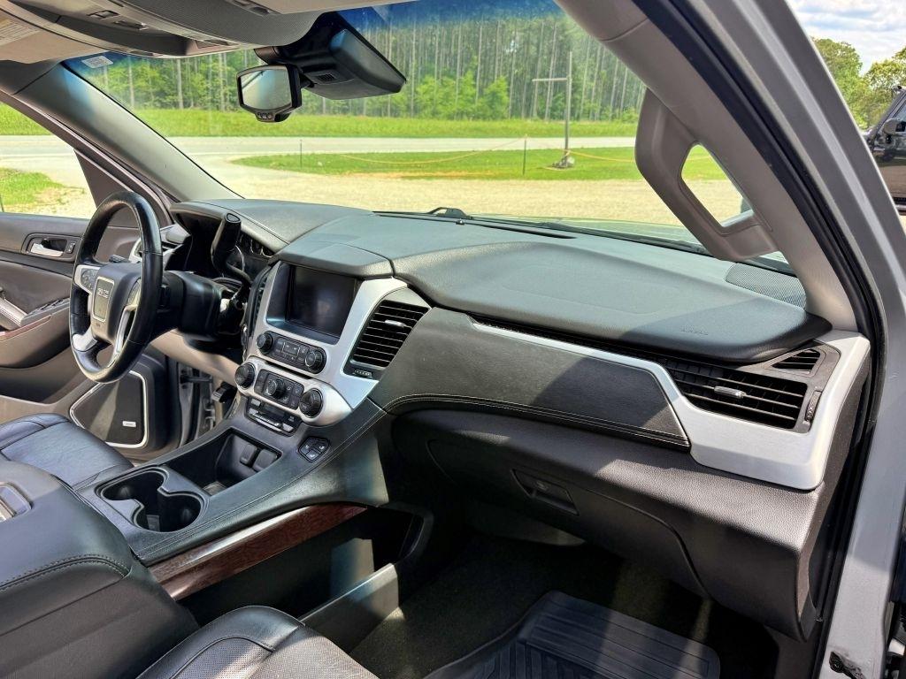 GMC Yukon  2017