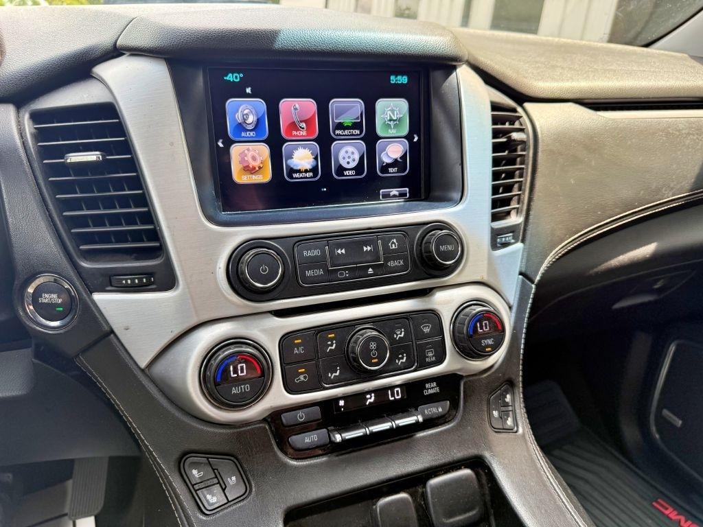 GMC Yukon  2017