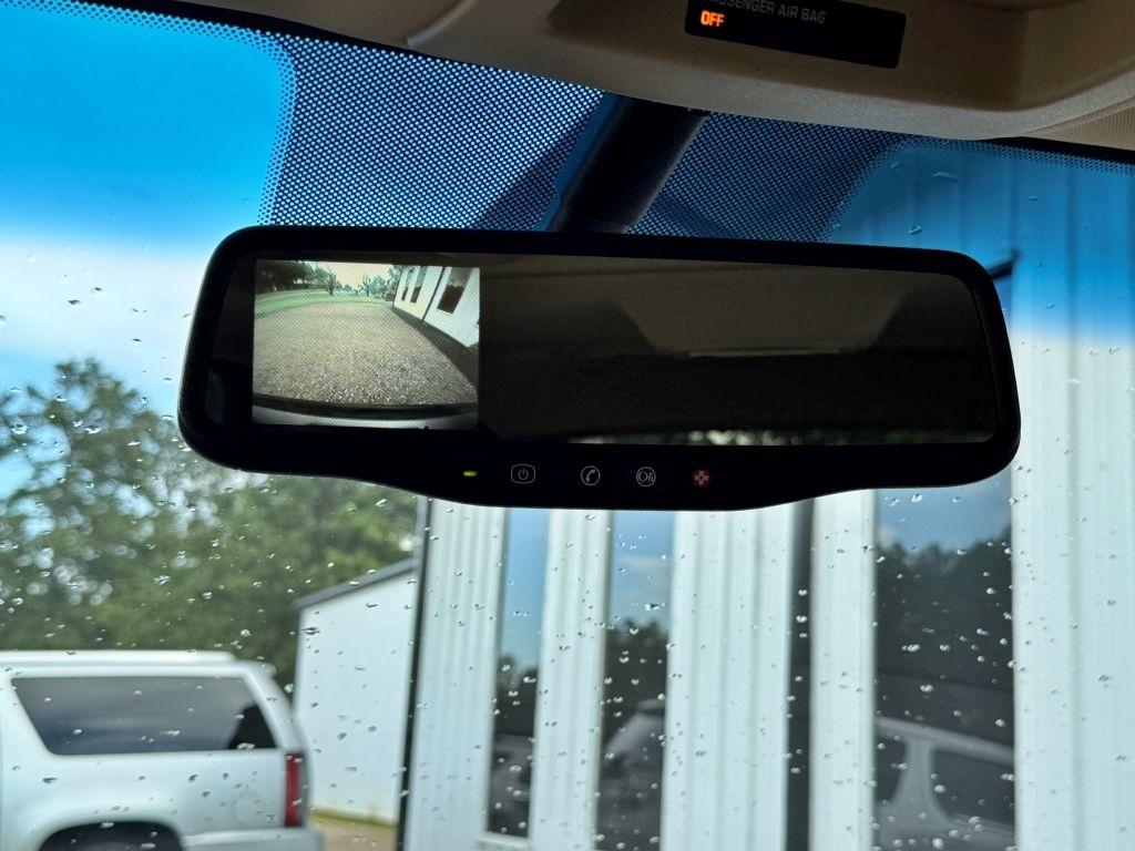 Chevrolet Tahoe  2011