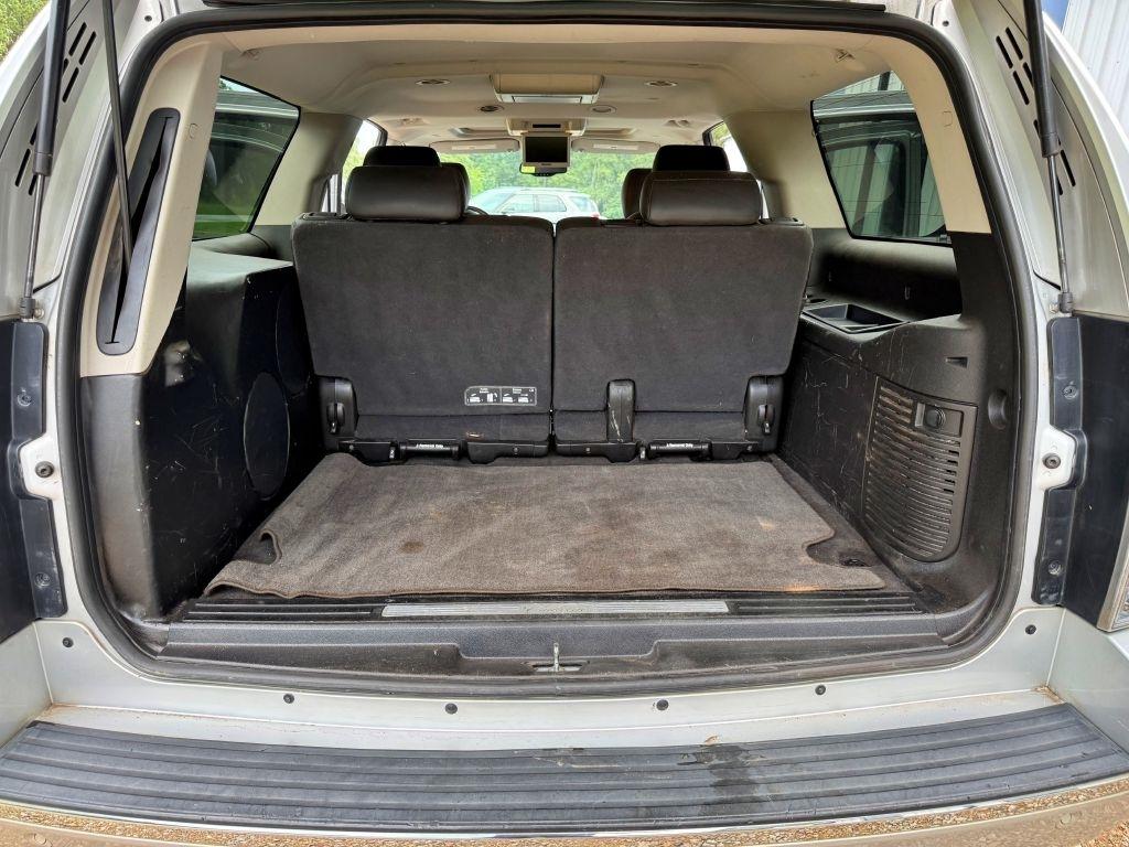 Cadillac Escalade  2013