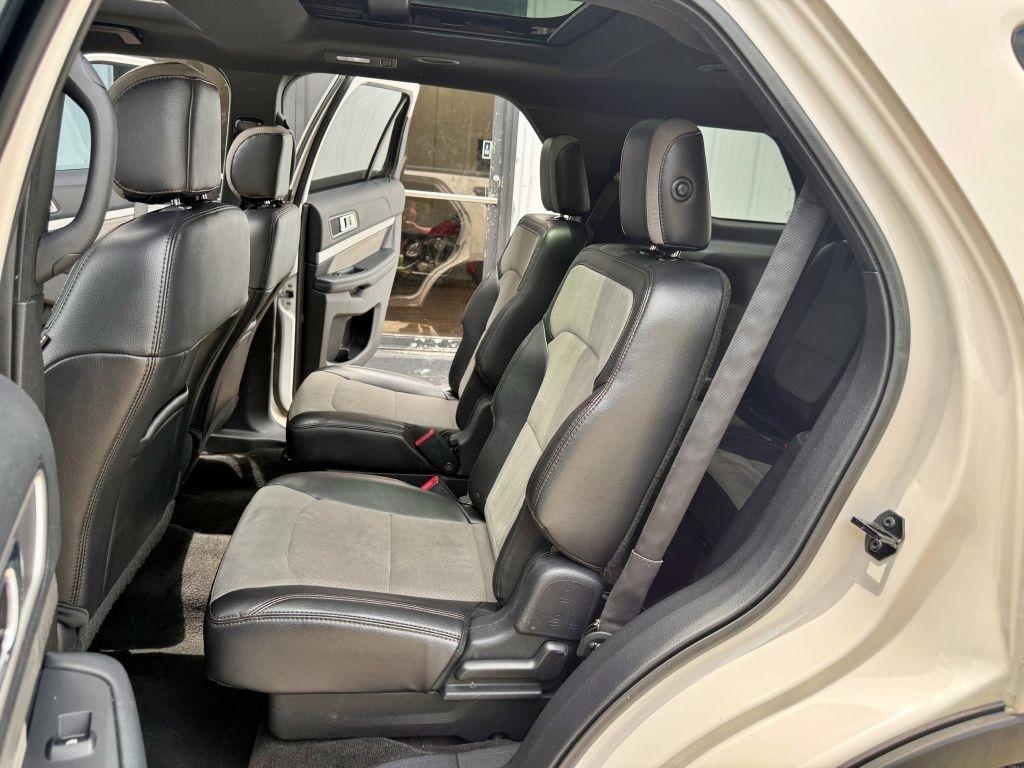 Ford Explorer  2017