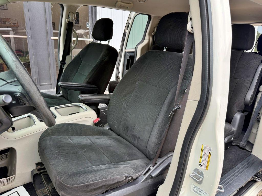 Dodge Grand Caravan  2012