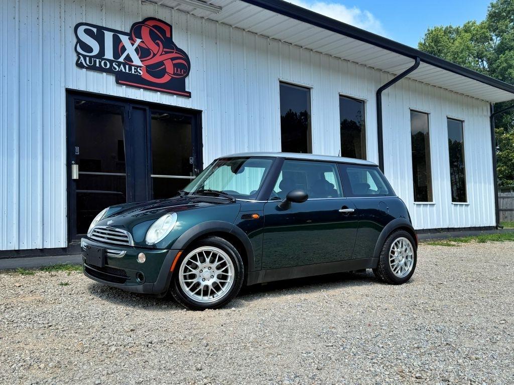 MINI Cooper  2006