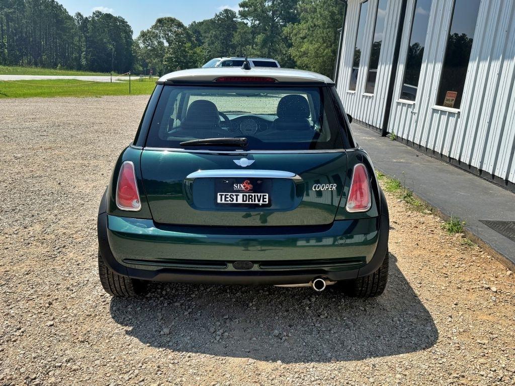 MINI Cooper  2006