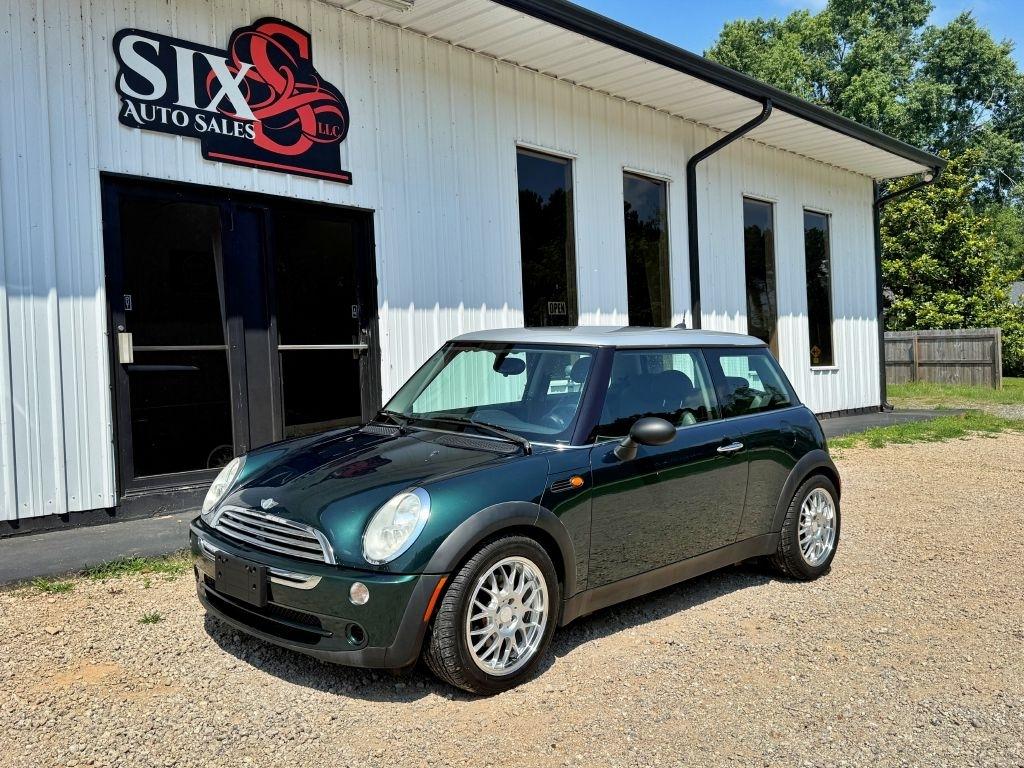 MINI Cooper  2006