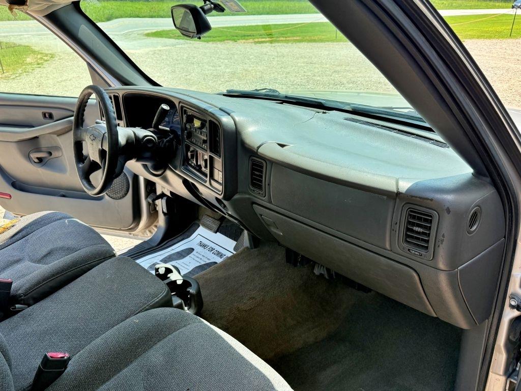 Chevrolet Silverado 1500  2004