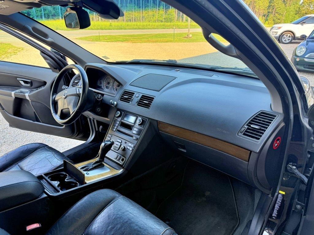 Volvo XC90  2009