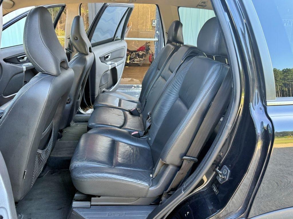 Volvo XC90  2009