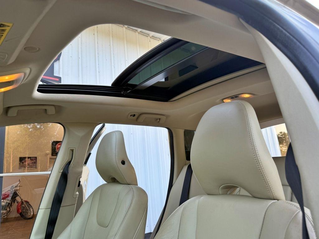 Volvo XC60  2015