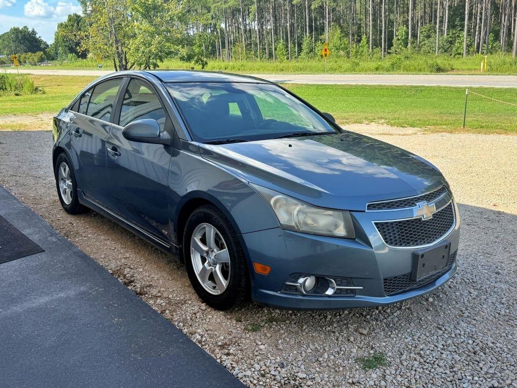 Chevrolet Cruze  2012