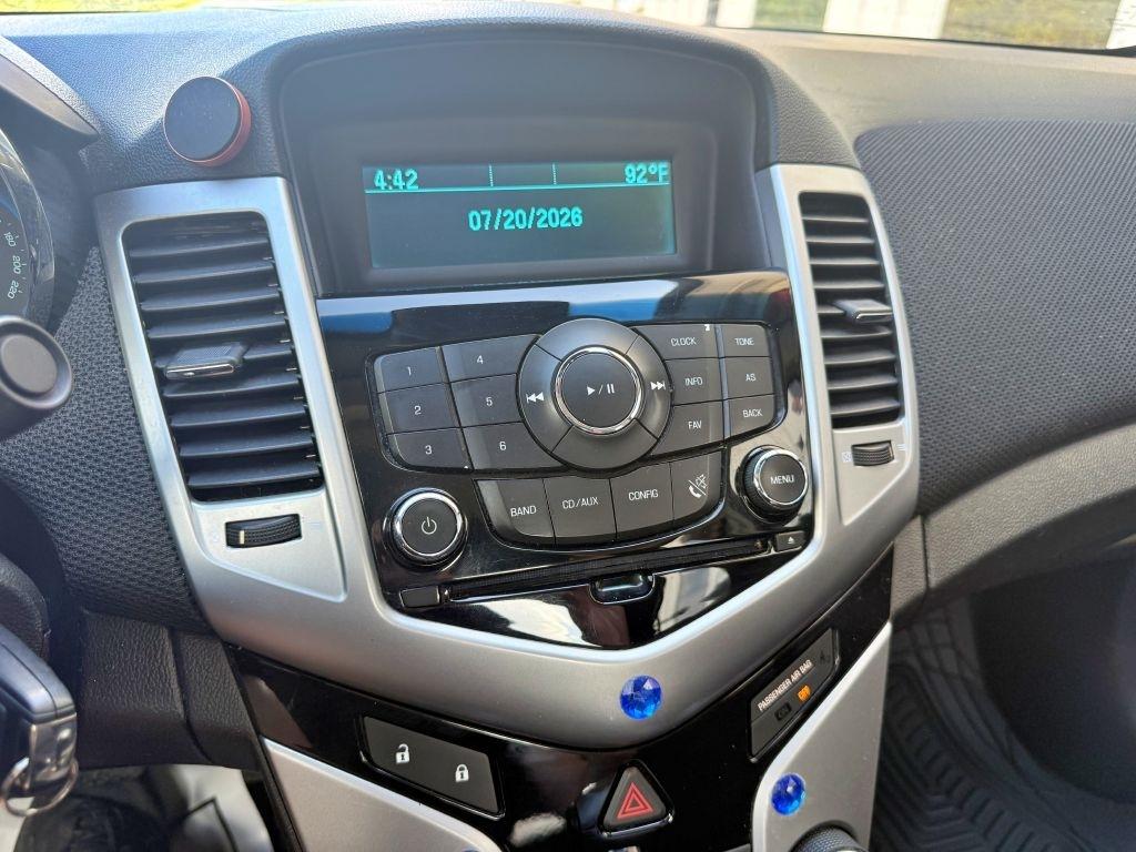 Chevrolet Cruze  2012