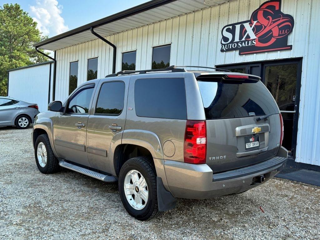 Chevrolet Tahoe  2012