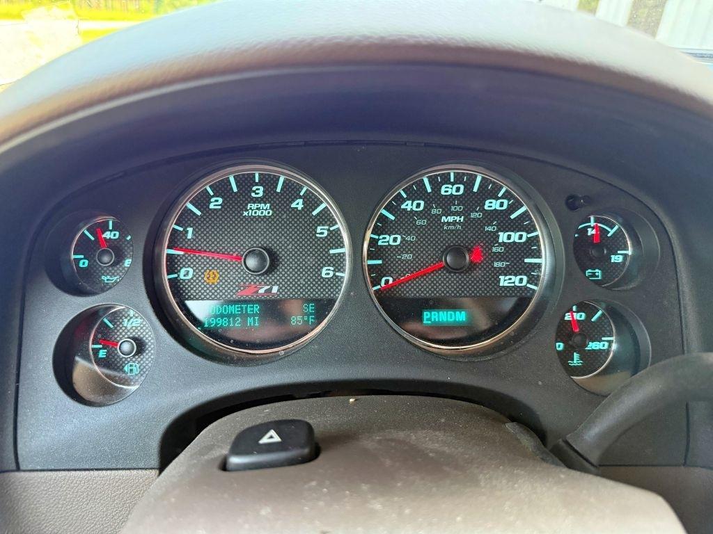 Chevrolet Tahoe  2012