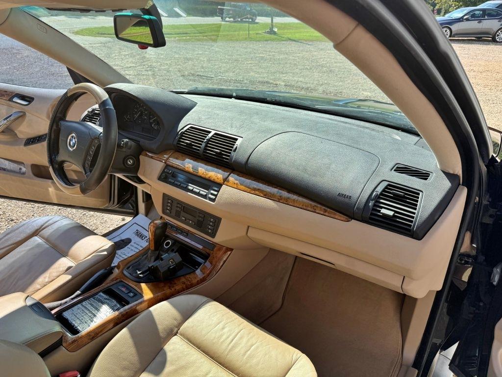 BMW X5  2001