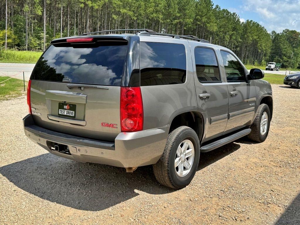 GMC Yukon  2012