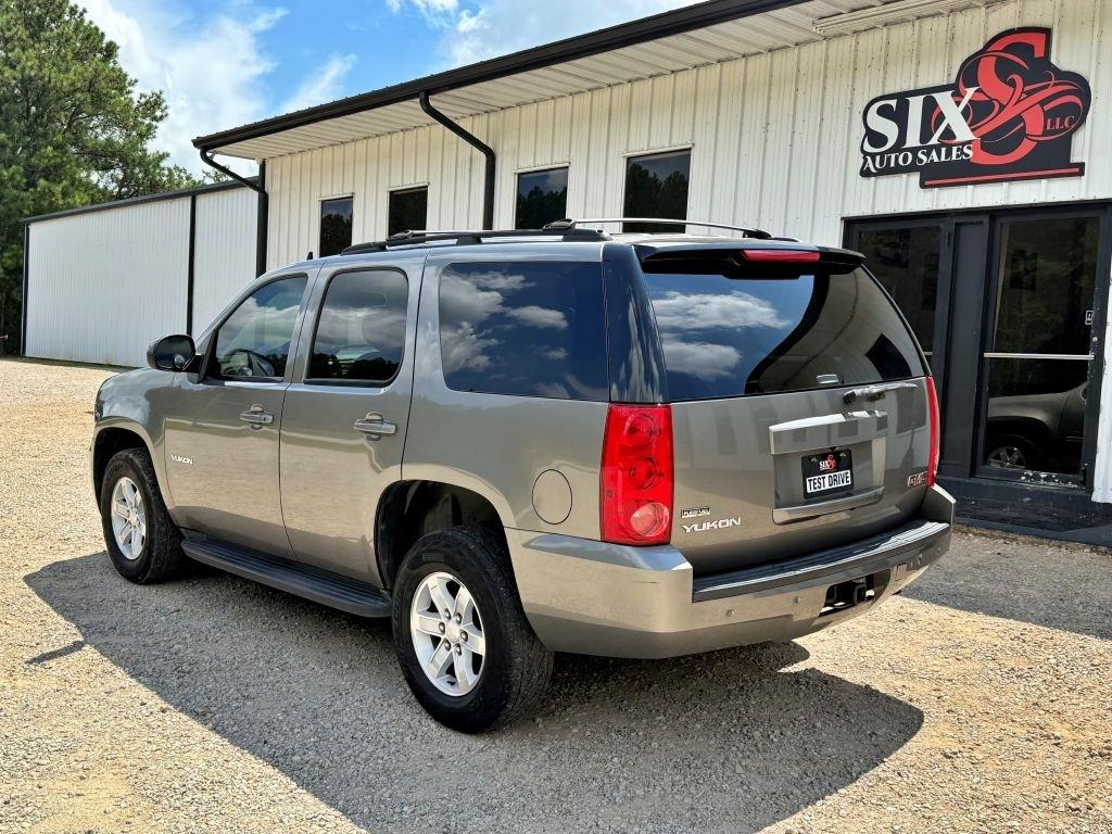 GMC Yukon  2012