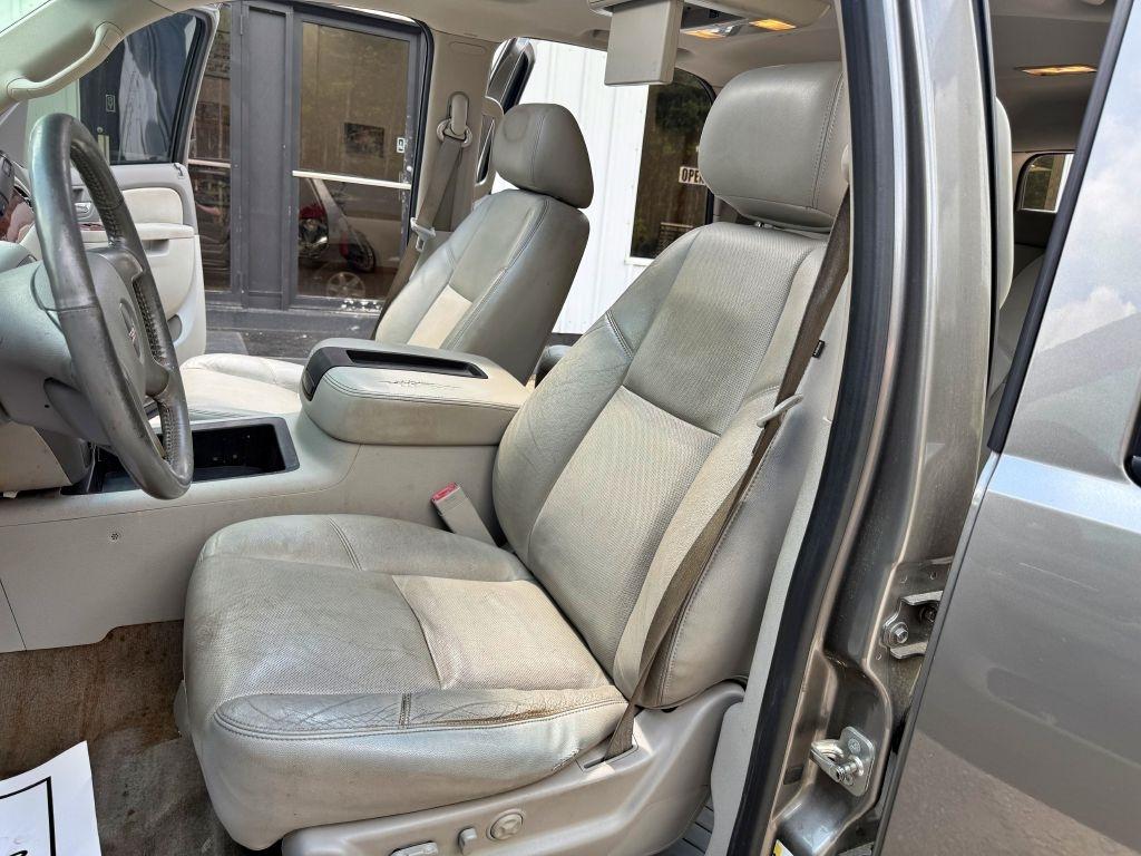 GMC Yukon  2012