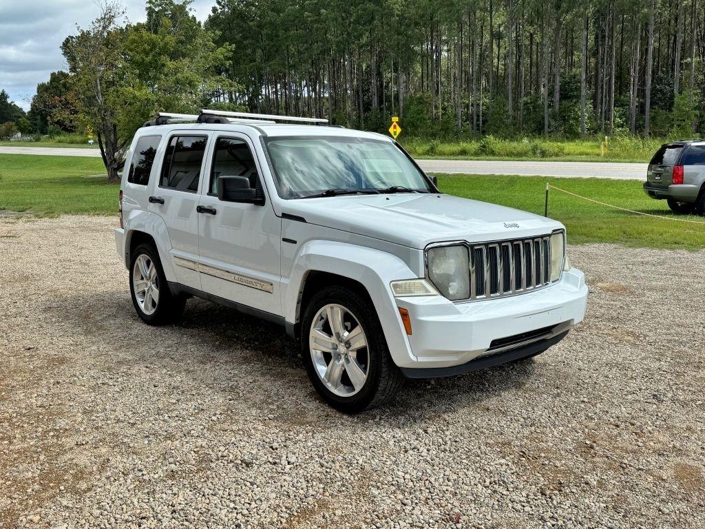 Jeep Liberty  2012